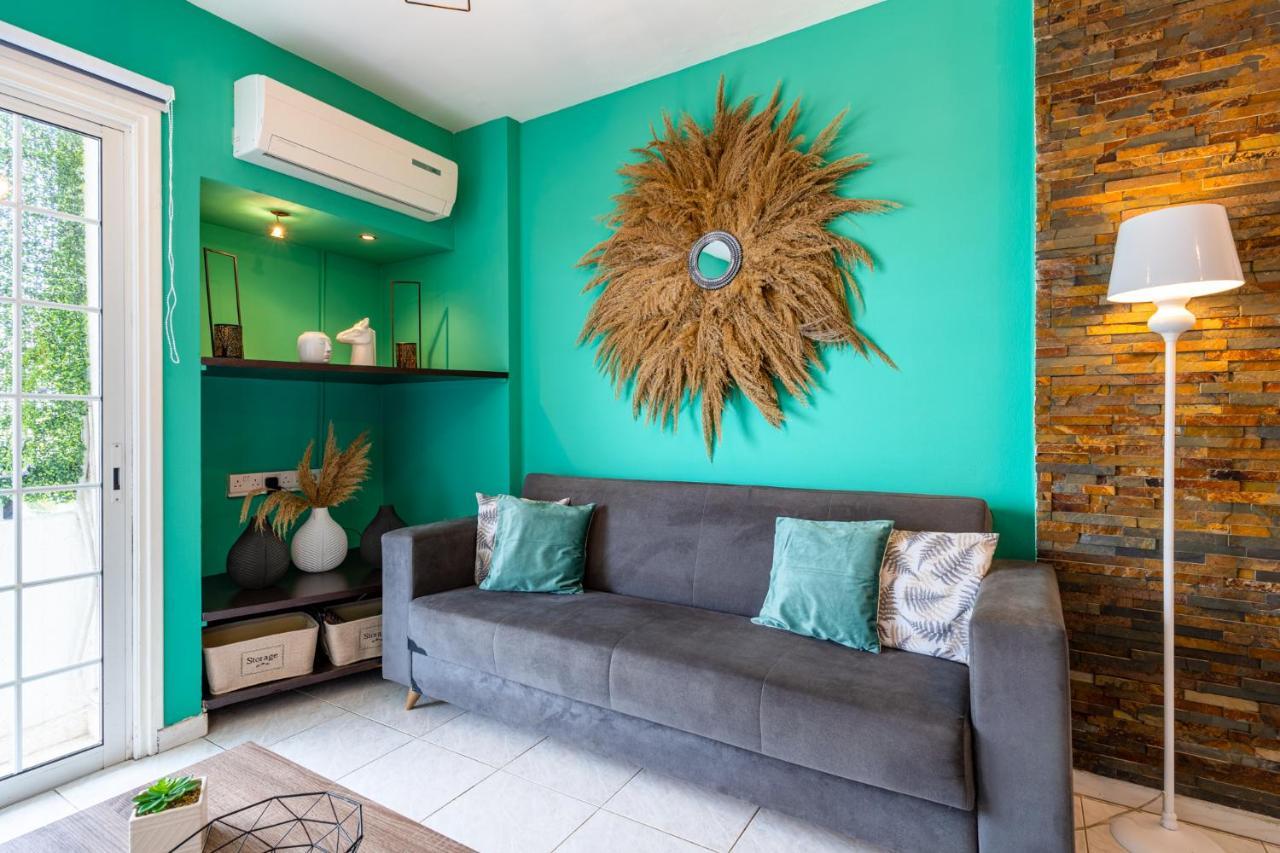 Araminta 2-Bedroom Apartment In לרנקה מראה חיצוני תמונה