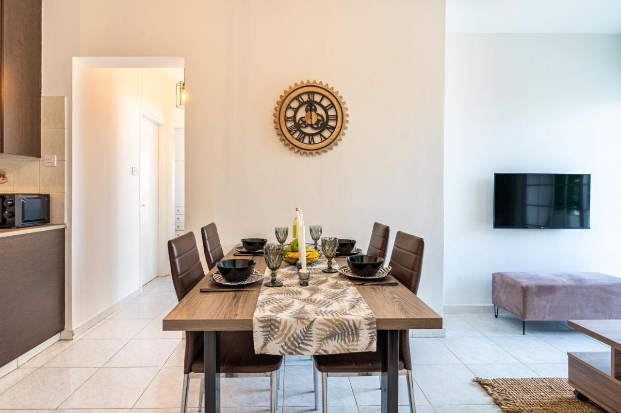 Araminta 2-Bedroom Apartment In לרנקה מראה חיצוני תמונה
